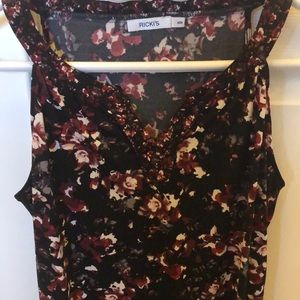 Women’s Rickis top